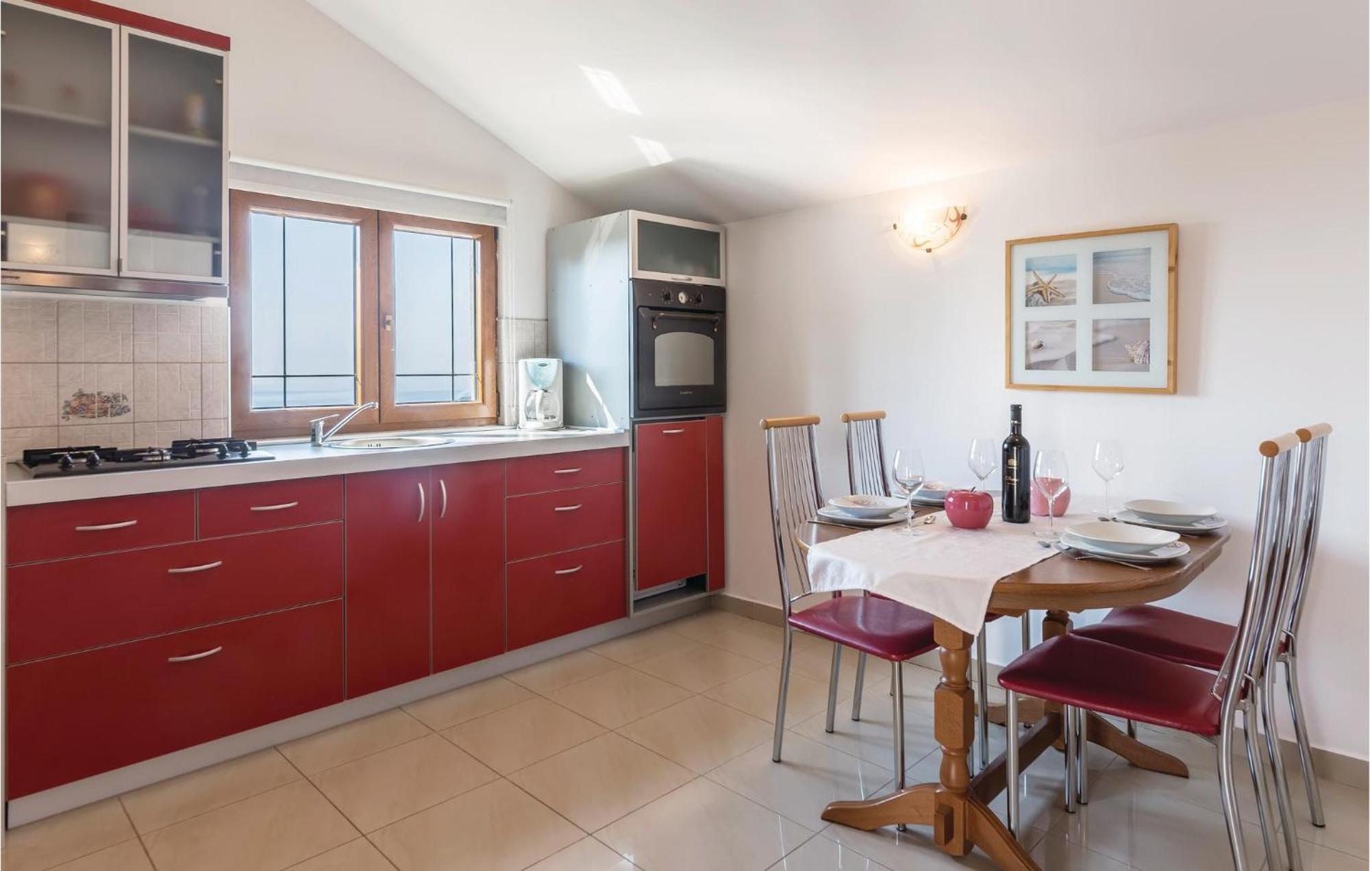 Pet Friendly Apartment In Koromacno With Wifi Koromačno Exterior foto
